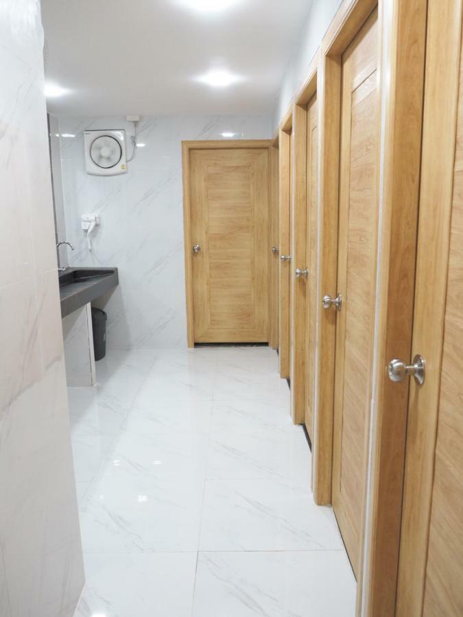 לאמפאנג Terminal Hostel מראה חיצוני תמונה